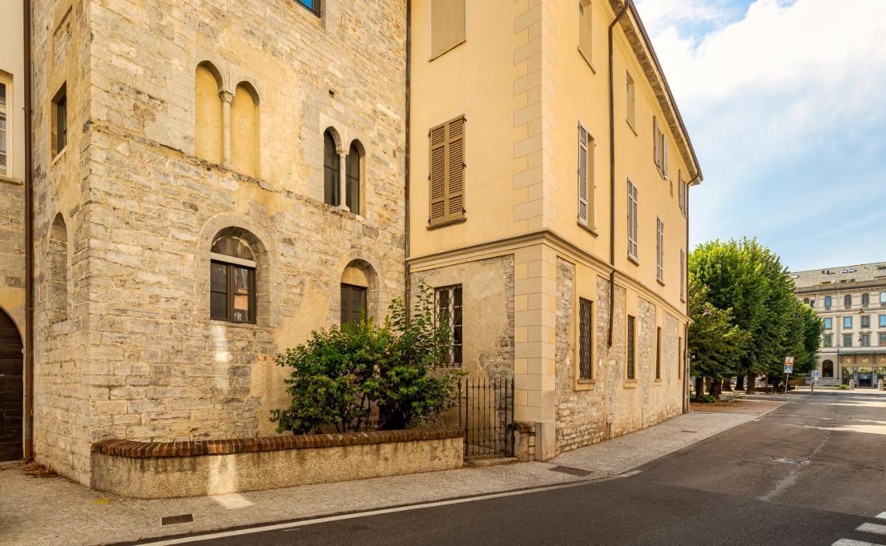 Palazzo Odescalchi Apartment Como Exterior photo