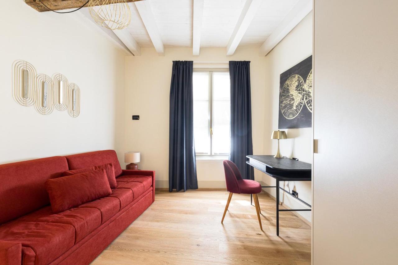 Palazzo Odescalchi Apartment Como Exterior photo