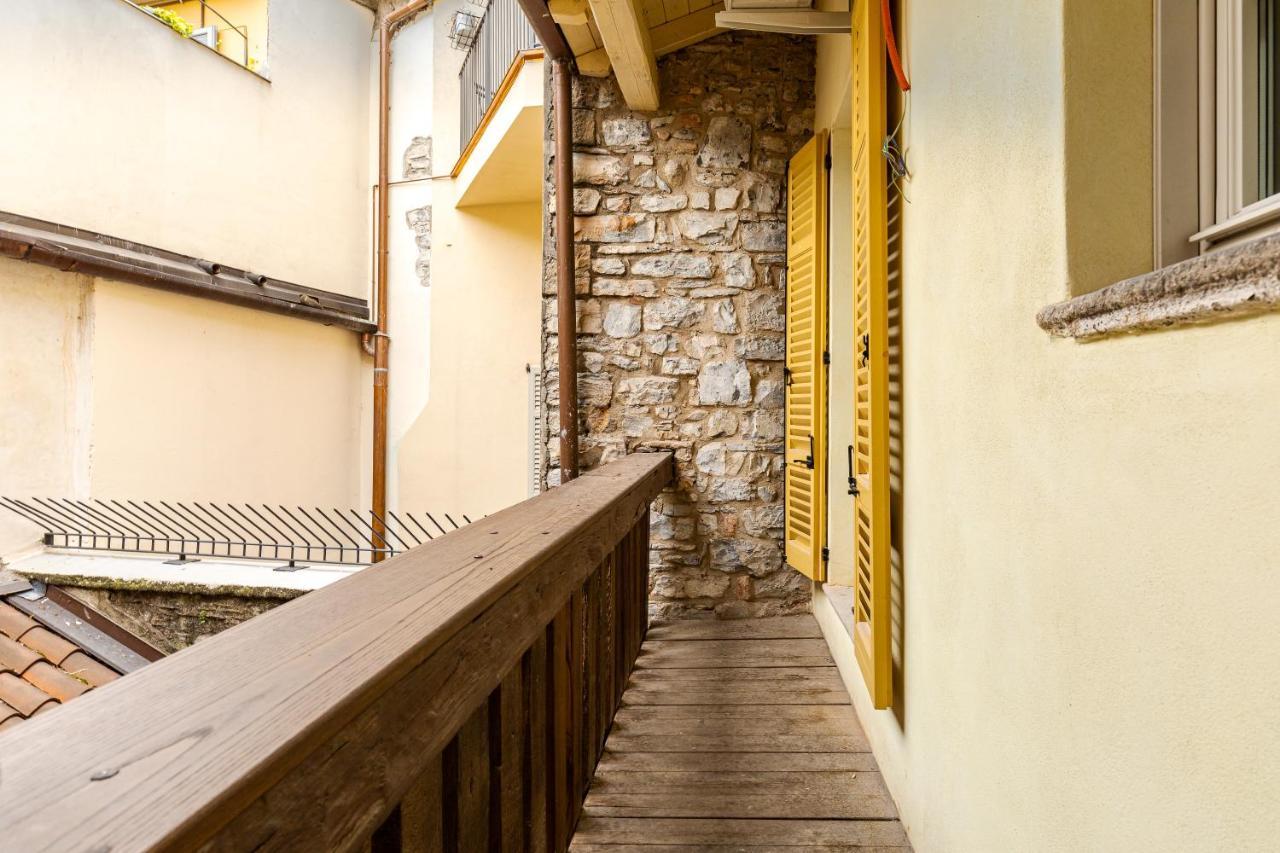Palazzo Odescalchi Apartment Como Exterior photo